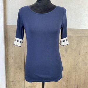 Lauren Ralph Lauren Women's Ruffled Top (Medium, Blue)